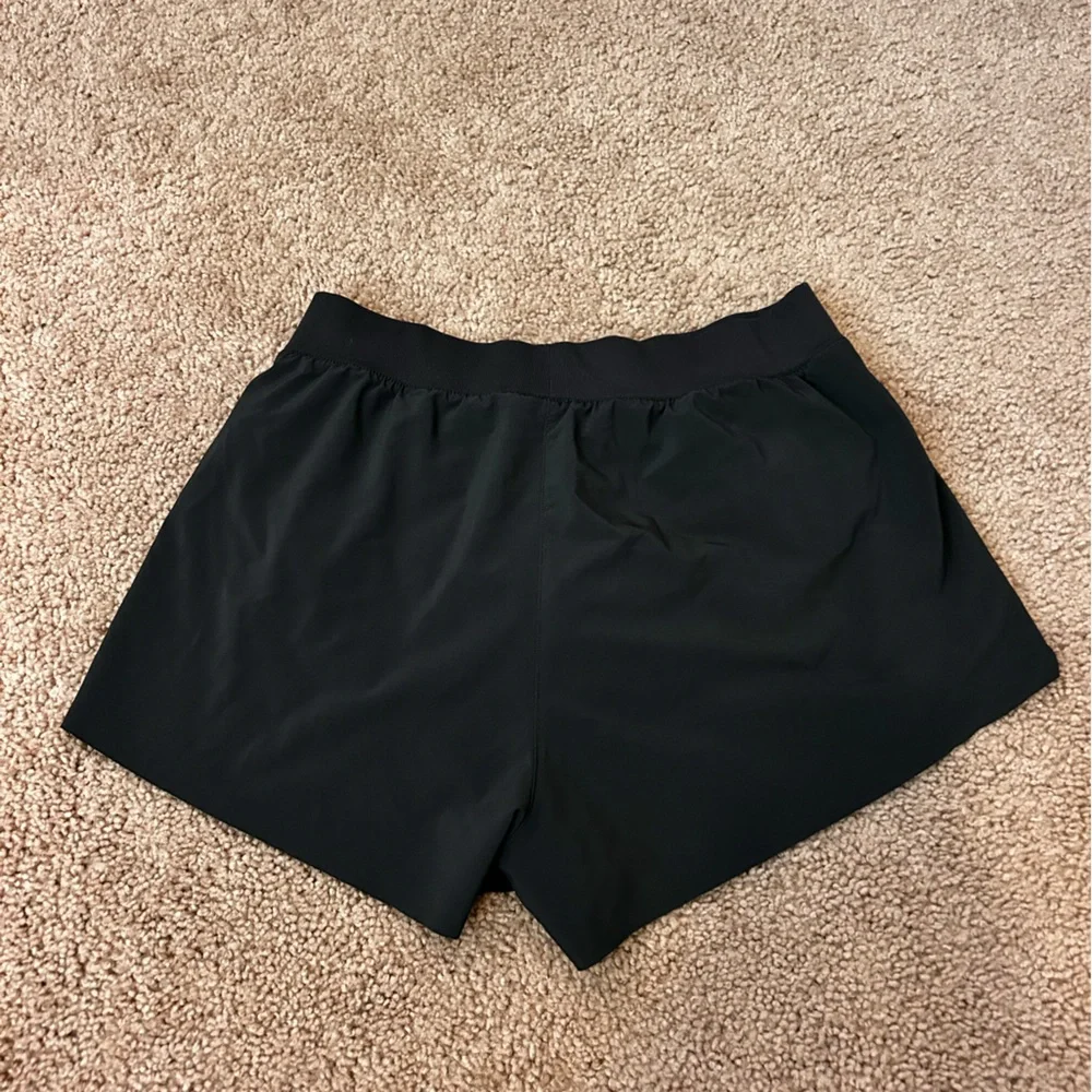 CRZ YOGA Black Athletic Shorts - Picture 2 of 2